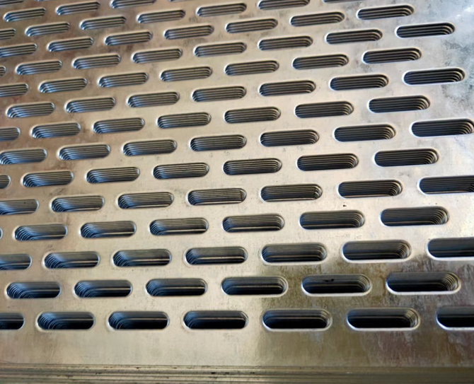 不锈钢板打孔厂家